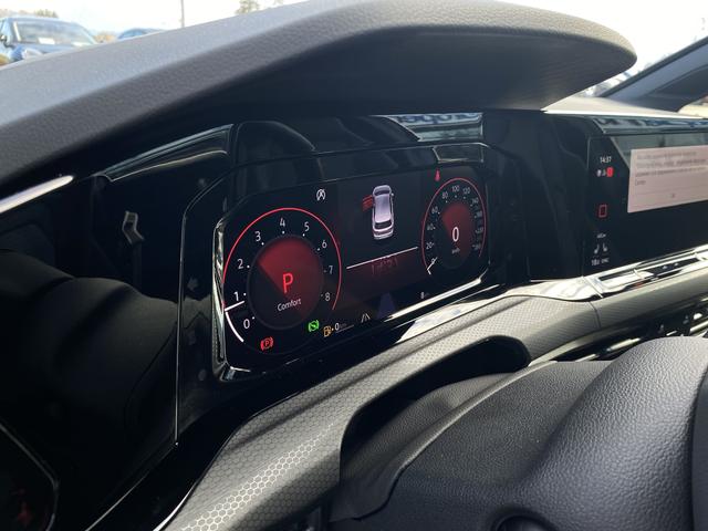 Digitales Cockpit VW Golf GTI 2.0 TSI 245 DSG (Lager)