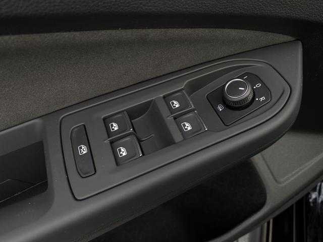 Fahrert&uuml;r Highlights VW Golf GTI 2.0 TSI 245 DSG (Lager)