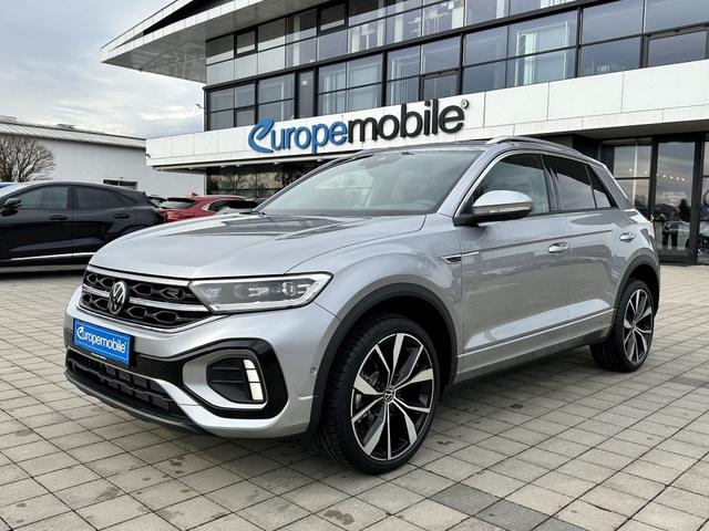 Vorne VW T-Roc R-Line 1.5 TSI 150 DSG