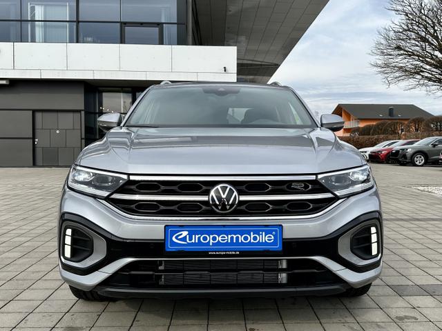 Vorne VW T-Roc R-Line 1.5 TSI 150 DSG
