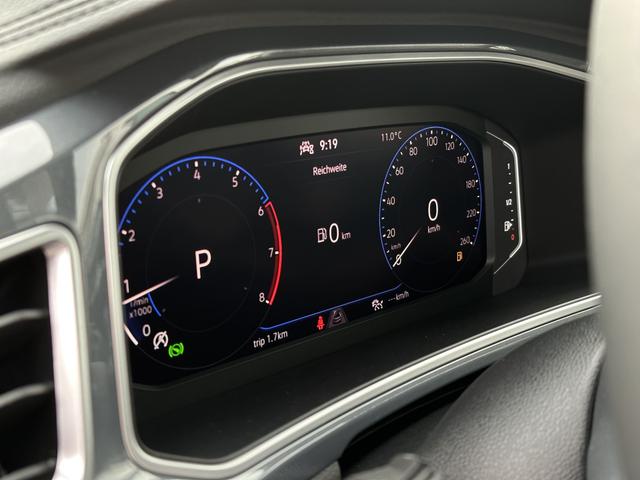 Digitales Cockpit VW T-Roc Style 1.5 TSI 150 DSG (Vorlauf)