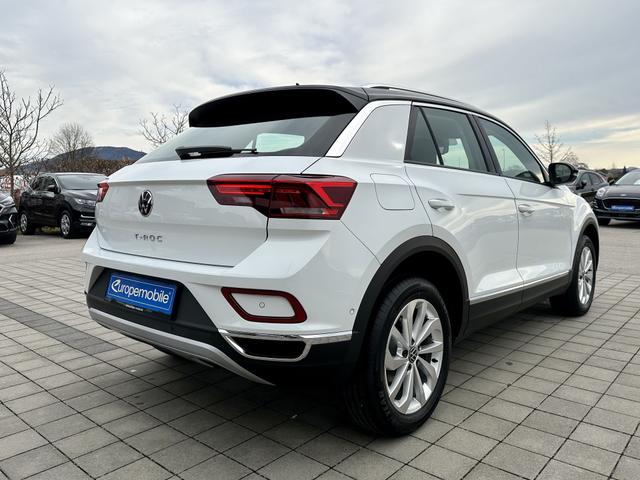 Hinten VW T-Roc Style 1.5 TSI 150 DSG (Vorlauf)
