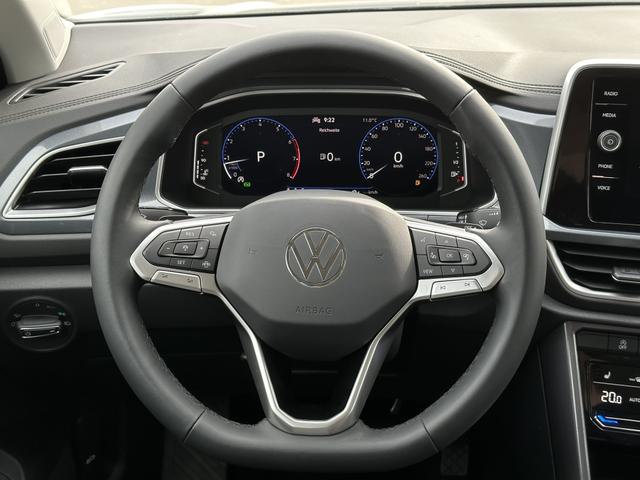 Lenkrad VW T-Roc Style 1.5 TSI 150 DSG (Vorlauf)