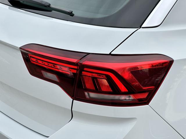 Rückleuchte VW T-Roc Style 1.5 TSI 150 DSG (Vorlauf)