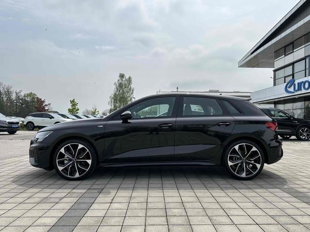 Fahrerseite Audi A3 Sportback S-line