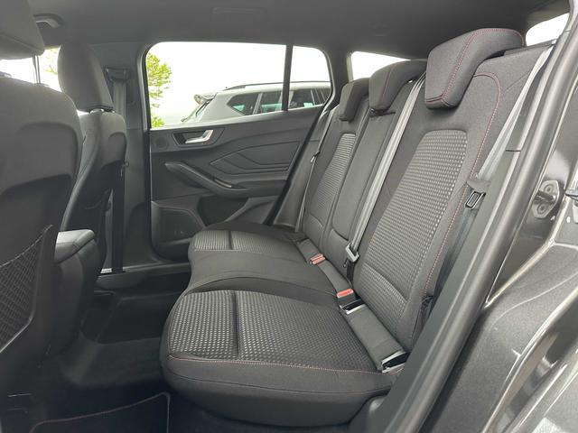 R&uuml;cksitzbank Ford Focus Turnier ST-Line X 