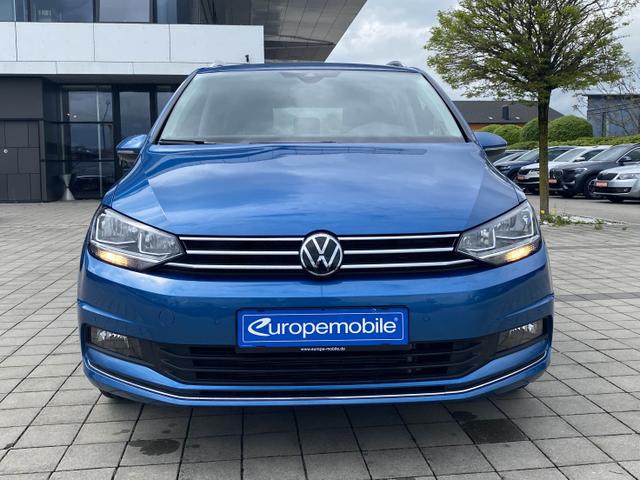 Front VW Touran Highline MJ2023 Carribian Blue Metallic