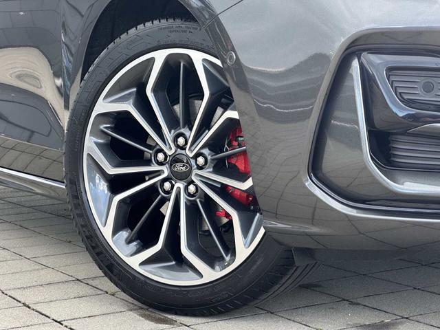 Alufelge Ford Focus Turnier ST-Line X Magnetic Metallic
