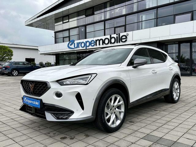 Vorne Cupra Formentor 1.5 TSI 110 kW DSG