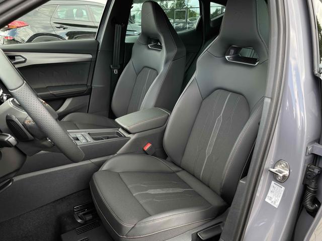 Vordersitze Interieur Cupra Formentor VZ 2.0 TSI 4Drive 310 DSG