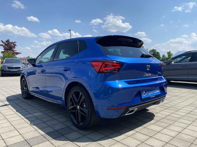 Heck Seat Ibiza FR Pro Black Edition