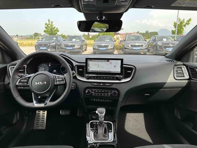 Innenraum Kia ProCeed GT 1.6 T-GDI DCT
