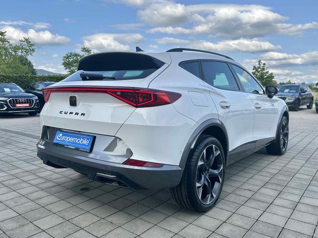 Hinten Cupra Formentor 1.5 TSI 150 PS DSG