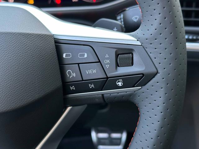 Lenkrad Tasten Seat Ateca FR 1.5 TSI ACT 150 DSG