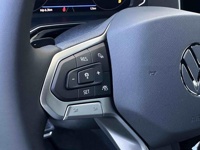 Lenkrad Tasten VW Taigo R-Line (D9) 1.5 TSI OPF 150 DSG