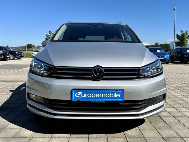 Front VW Touran Comfortline 1.5 TSI 150 7 Sitz