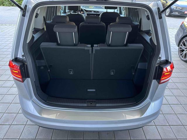 7 Sitzer Kofferraum VW Touran Comfortline