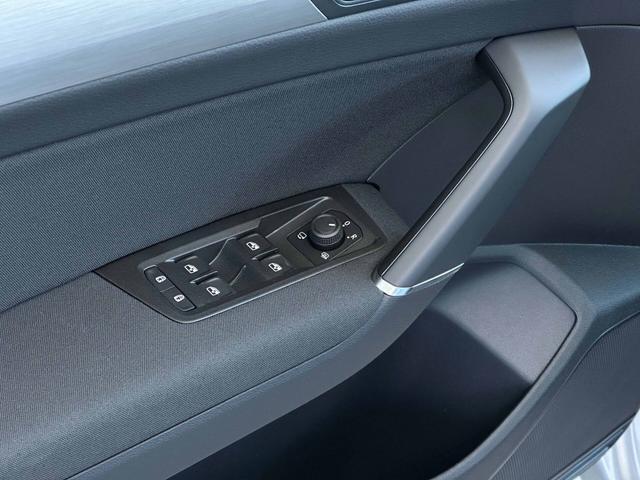 Fahrertür highlights VW Touran Comfortline