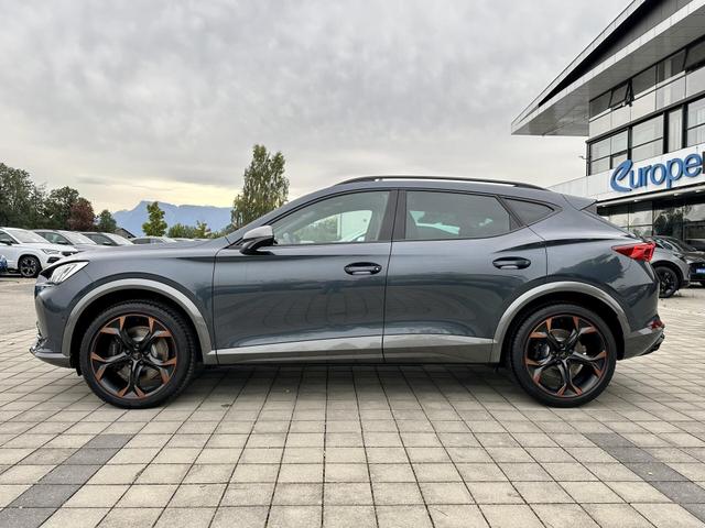 Fahrerseite Cupra Formentor VZ 2.0 TSI 4Drive 310 PS DSG 