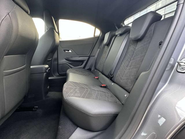 R&uuml;cksitzbank Opel Mokka Ultimate 1.2 AT8 130