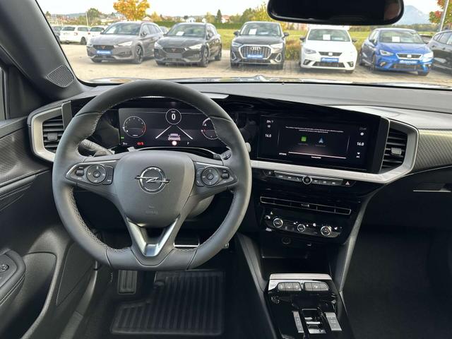 Innenraum Opel Mokka Ultimate 1.2 AT8 130