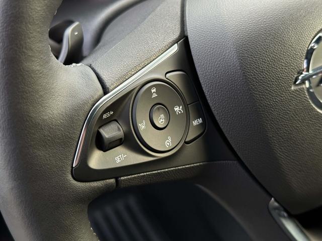 Lenkrad Tasten Opel Mokka Ultimate 1.2 AT8 130