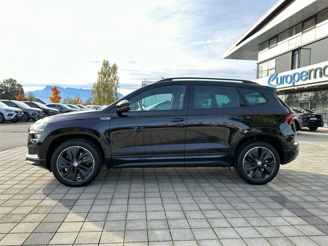 Fahrerseite Skoda Karoq 2025 SPORTLINE 1.5 TSI 110 kW DSG