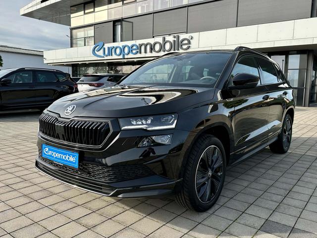 Vorne Skoda Karoq 2025 SPORTLINE 1.5 TSI 110 kW DSG