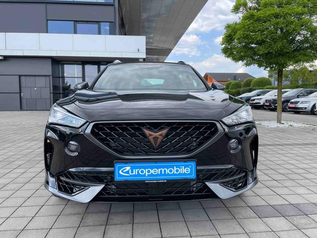 Vorne Cupra Formentor VZ 2.0 TSI 4Drive 310 PS DSG