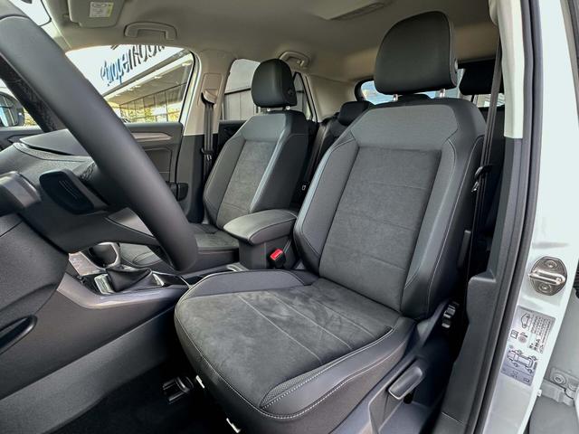 Vordersitze Polsterung VW T-Roc STYLE 1.5 TSI 150 DSG