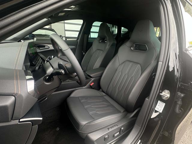 Polsterung Vorne Cupra Formentor VZ5 2.5 TSI DSG 4Drive 