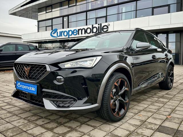 Vorne Cupra Formentor VZ 2.0 TSI 4Drive 310 PS DSG