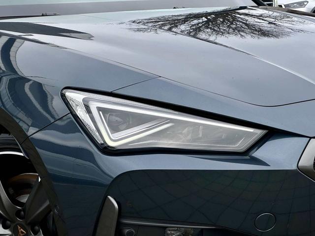 LED Scheinwerfer Cupra Leon Sportstourer VZ NAVI WINTER 2.0 TSI 228kW 4Drive DSG