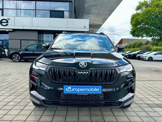 Vorne Skoda Karoq Sportline 2025 1.5 TSI OPF 150 DSG