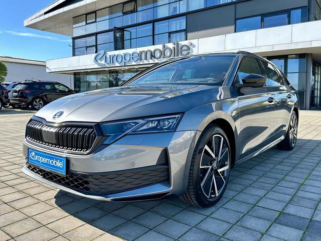 Vorne Skoda Octavia Combi SPORTLINE 2025 