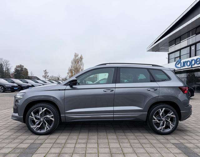 Fahrerseite Skoda Karoq 2025 SPORTLINE 1.5 TSI 150 DSG 