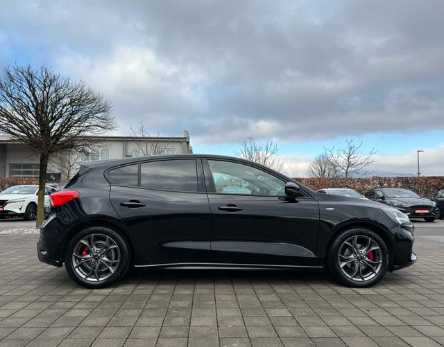 Beifahrerseite Ford Focus ST-LINE X 1.0 EcoBoost