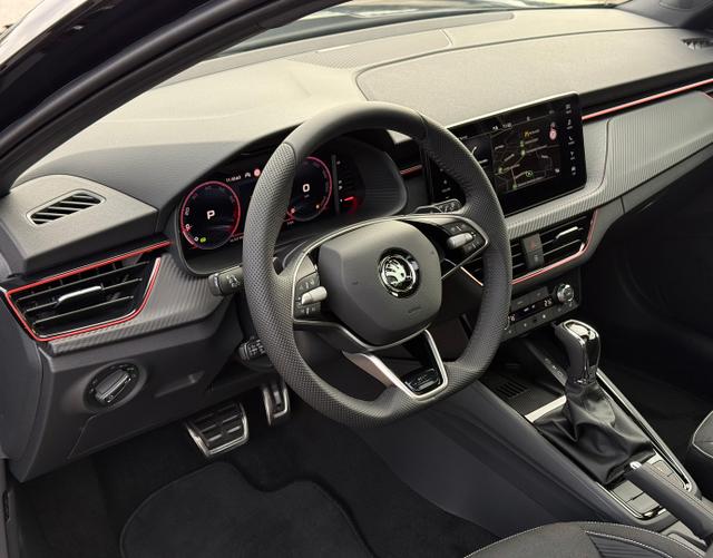 Interieur Skoda Kamiq MONTE CARLO 2025 1.5 TSI 150 DSG 