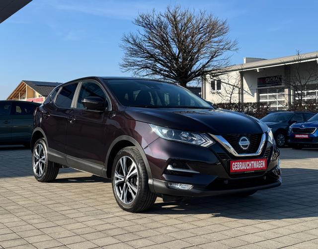 Vorne Nissan Qashqai N-Connecta 1.3 DIG-T 160