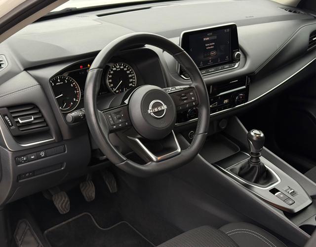 Interieur Nissan Qashqai ACENTA 1.3 DIG-T