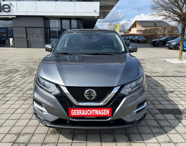 Vorne Nissan Qashqai N-Connecta 1.3 DIG-T 160