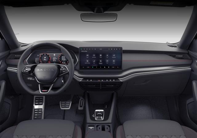 Skoda Octavia Combi 2025 H5 RS 2.0 TSI 195kW DSG