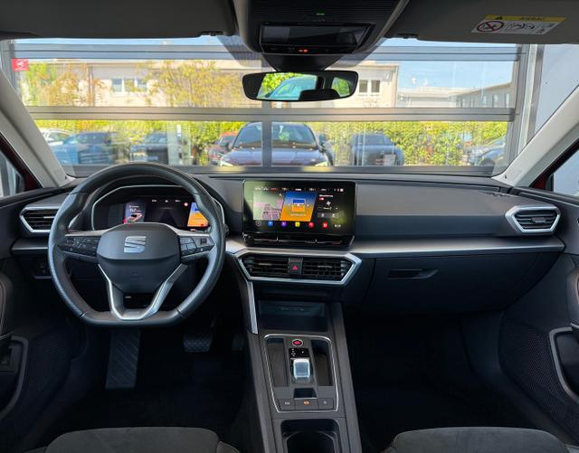 Innenraum Seat Leon Sportstourer ST FR XL 1.5 eTSI 150 DSG