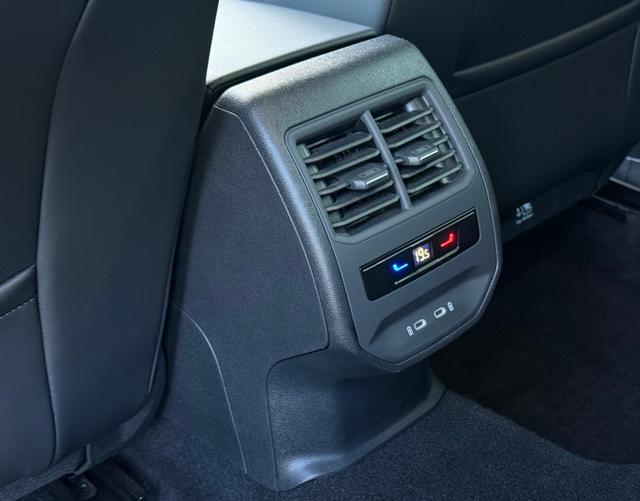 Klimaanlage hinten Seat Leon Sportstourer ST FR XL 1.5 eTSI 150 DSG