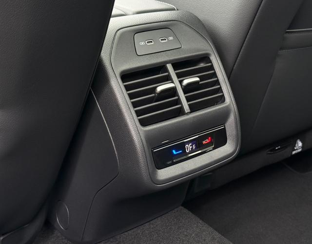 Klimaanlage hinten Volkswagen Passat Variant 2025 R-Line 2.0 TSI 4MOTION 265 DSG