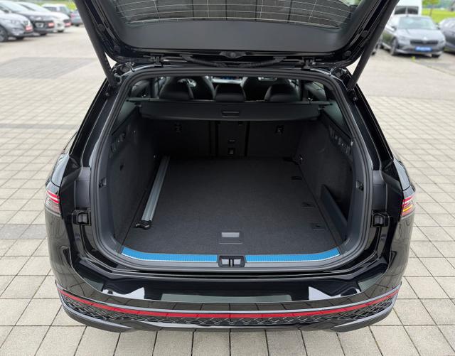 Kofferraum Volkswagen Passat Variant 2025 R-Line 2.0 TSI 4MOTION 265 DSG