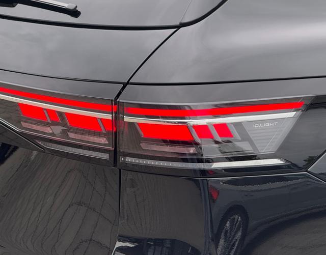 Rückleuchte Volkswagen Passat Variant 2025 R-Line 2.0 TSI 4MOTION 265 DSG