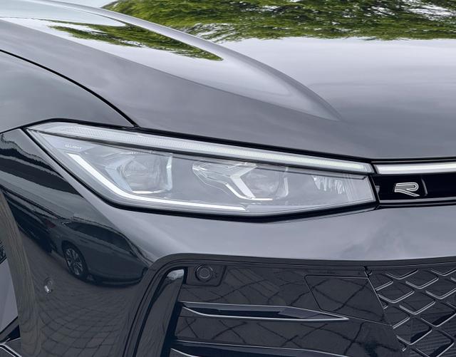 LED Scheinwerfer Volkswagen Passat Variant 2025 R-Line 2.0 TSI 4MOTION 265 DSG