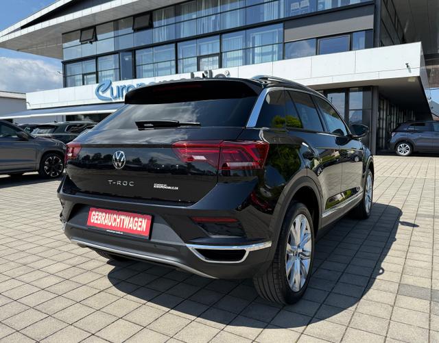 Hinten Volkswagen T-Roc Sport 1.5 TSI 150 DSG