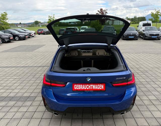 Kofferraum BMW 3er Touring 330e M Sport Sportautomatik